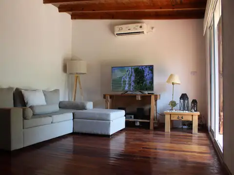 Casa en Venta en Los Caracoles, USD 120.000