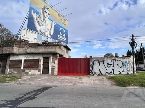 Av. Pres. Perón al 5400