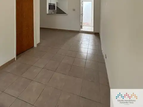 Oficina comercial a metros de tribunales de Lomas de Zamora