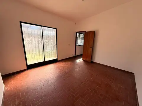 Casa en Alquiler en Zona Centro, USD 1.850