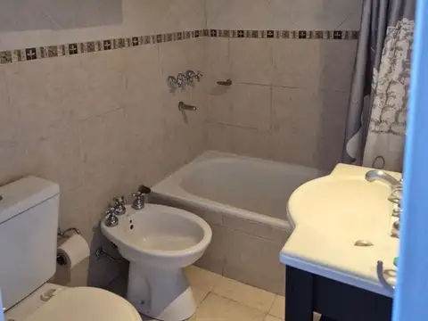 Depto Tipo Casa en Alquiler en San Jose, $ 950.000
