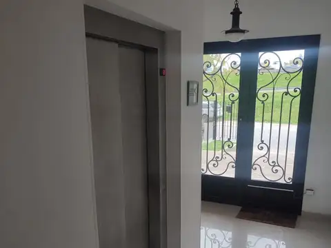 Colectora Este Ramal Pilar 100