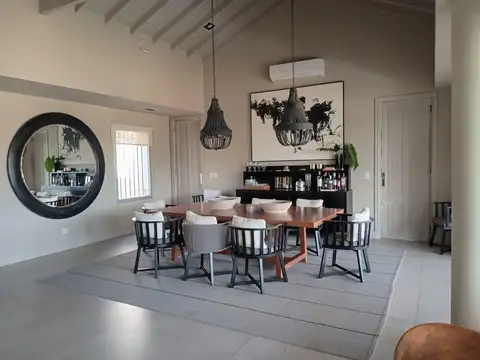 Casa en Alquiler en Chacras De Murray, USD 4.500