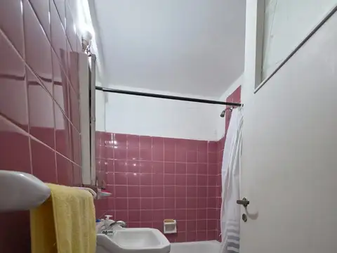 Paraná Nº 446 entre Lavalle y Corrientes 400