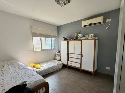 Venta casa en Parque Leloir