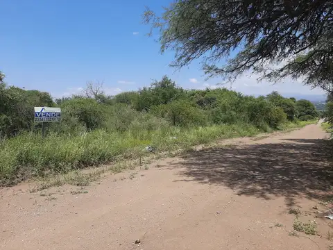 Lote a la venta en Comuna de San Roque. (L355)