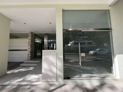 LOCAL EN VENTA LA PLATA