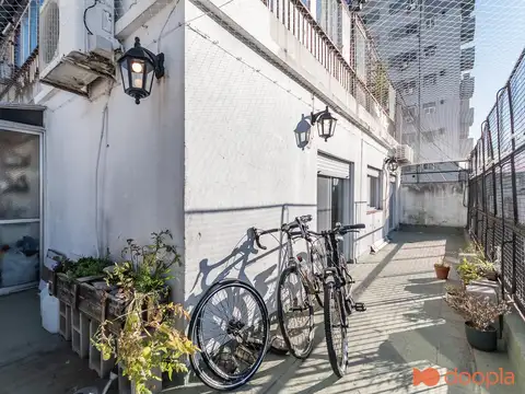 VENTA DEPARTAMENTO 4 AMBIENTES ALMAGRO CON BALCON TERRAZA
