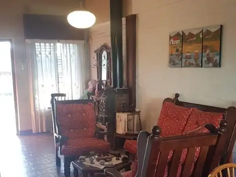 ROCA 4100 Villa Ballester hermosa casa de 2 palntas