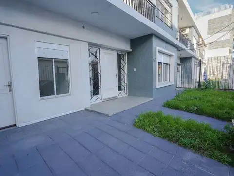 Vendo casa Pando 3 dormitorios con renta