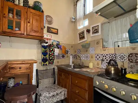 PH EN VENTA-3 AMBTES.-70 m2 -APTO CRÉDITO-LANÚS