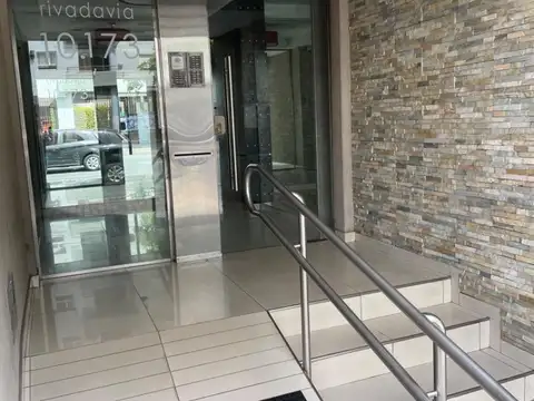 Avenida Rivadavia 10100, Piso 2°