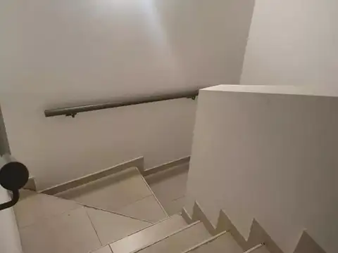 Departamento en Venta en Villa Gobernador Udaondo, USD 137.000