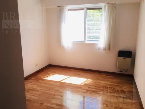 Av Maipú  al 3400