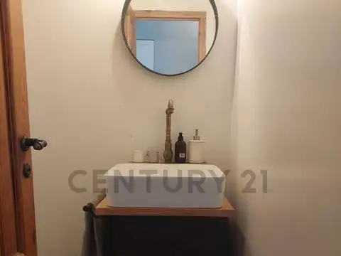 Casa 6 ambientes con 3 baños