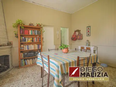 Depto Tipo Casa en Venta en Banfield, USD 80.000