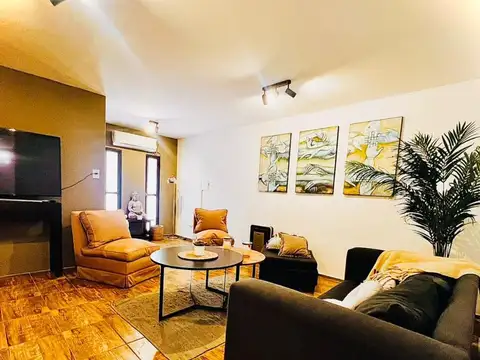 Casa en Alquiler de 3 dormitorios