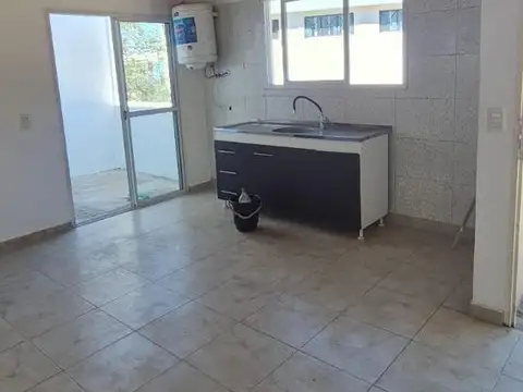 Departamento en venta - 1 Dormitorio 1 Baño - Moreno