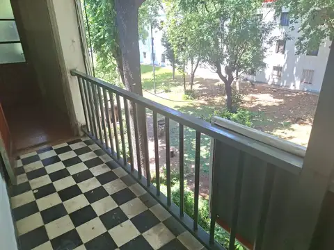 Departamento 3 amb en alquiler en Los Perales