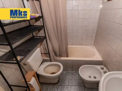 Casa en venta en Barracas. 3 dormitorios. Quincho y patio para disfrutar en familia.