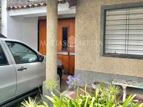 Casa en Venta en Villa Santos Tesei, USD 99.000