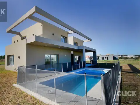 Casa en Alquiler en La Providencia Resort & Country Club, USD 2.500