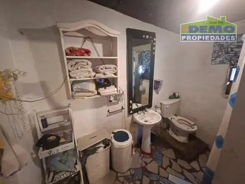 Almafuerte N°1101 E/Reconquista y Muñiz