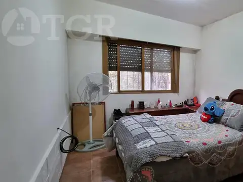 Casa 3 ambientes con 2 baños