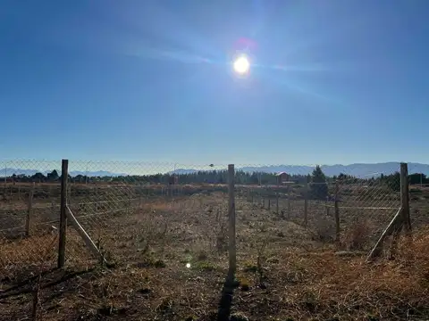 VENTA LOTE BARRIO COIRONES BARILOCHE ALAMBRADO