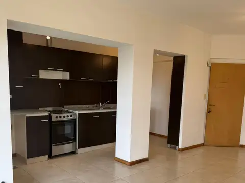 Departamento 2 amb con balcon y cochera cub