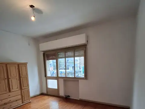Departamento 4 ambientes con 1 baño