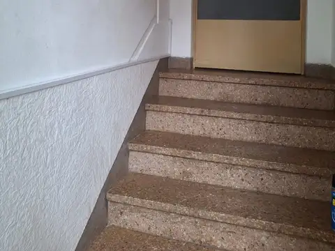 Piso completo en alquiler (Planta Alta)