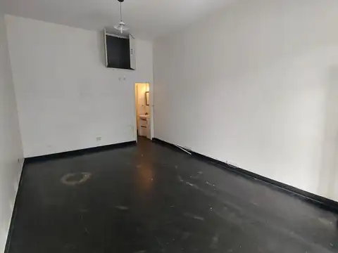 Local en Venta en Saavedra, USD 55.000