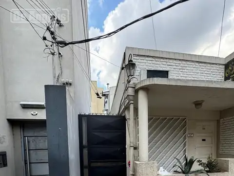 Depto Tipo Casa en Alquiler de 1 dormitorio