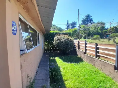 Casa 5 ambientes con 1 baño