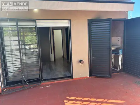 Depto Tipo Casa en Venta de 2 ambientes