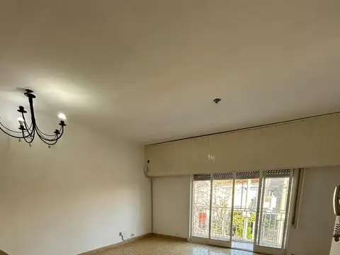 Depto Tipo Casa en Alquiler en Aldo Bonzi, $ 700.000