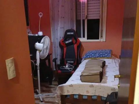 Depto Tipo Casa 3 ambientes con 2 baños