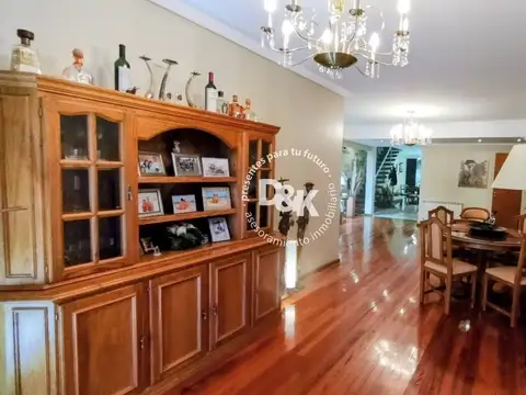 Casa en Venta de 5 dormitorios