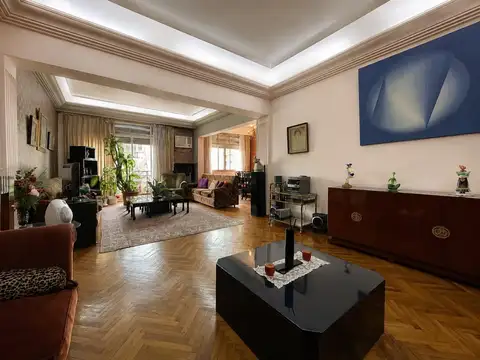 Departamento 4 ambientes con dependencia y balcón en Venta - piso alto – 134 m² – Congreso