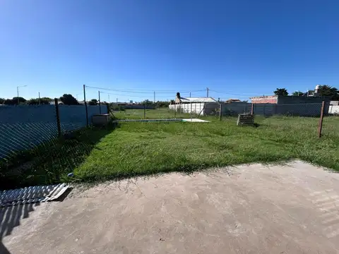 Villa Mugueta, propiedad 1 dormitorio planta alta, pileta
