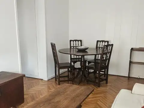 Departamento en Alquiler en Recoleta, $ 850.000