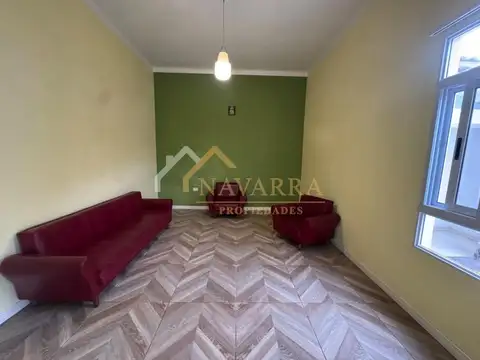 Casa 2 ambientes con 1 baño