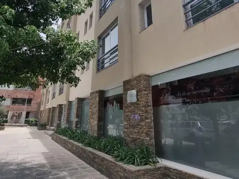 Departamento 4 ambientes con 3 baños