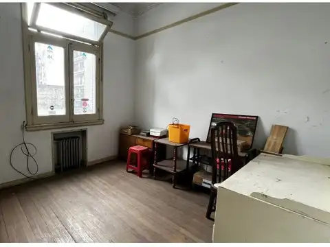 VENTA 2 Dormitorios + Comodin en Edificio de Estilo - Centro