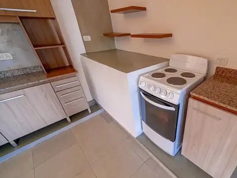 Depto Tipo Casa en Venta en Villa Sarmiento, USD 58.000
