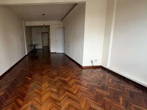 Departamento en Alquiler 50 años