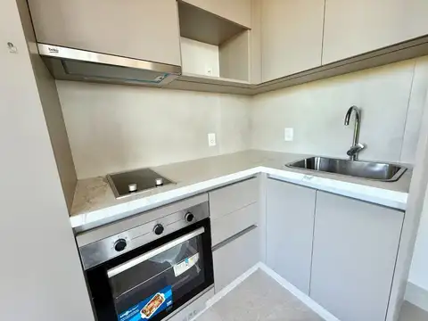 Departamento en Alquiler en Carrasco Norte, $U 48.000