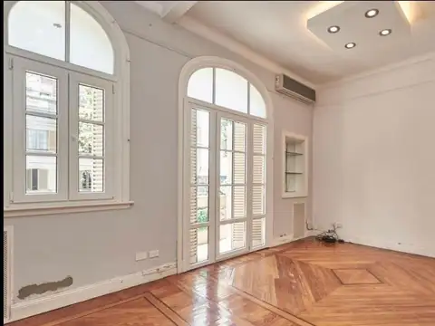 Venta. Departamento 4 Ambientes. Santa Fe 2600.