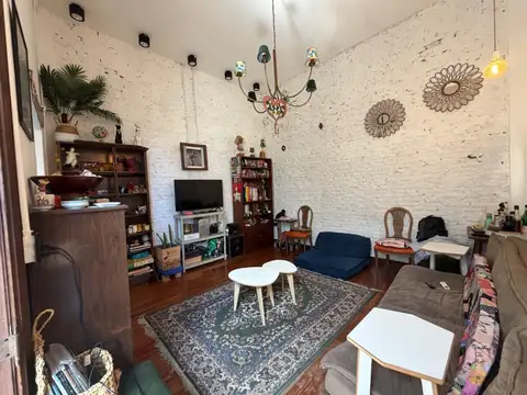 Depto Tipo Casa 5 ambientes con 3 baños